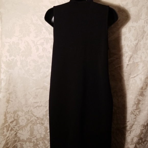 Preview Black Zip Up dress - Picture 2 of 3